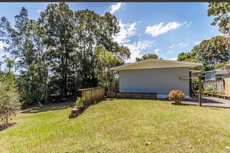 Photo of property in 80 Awaruku Road, Torbay, Auckland, 0630