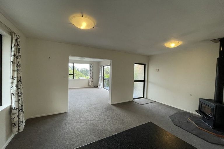 Photo of property in 8 Trinidad Crescent, Grenada Village, Wellington, 6037