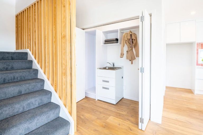 Photo of property in 30 Atherton Terrace, Churton Park, Wellington, 6037