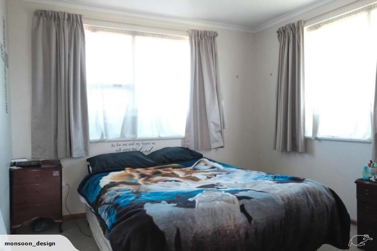 Photo of property in 46 Frensham Crescent, Woolston, Christchurch, 8062