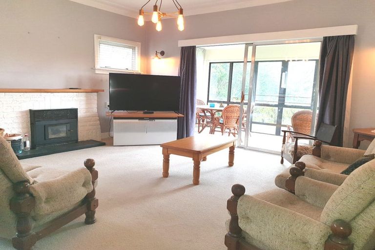 Photo of property in 5 Ruataniwha Street, Waipukurau, 4200