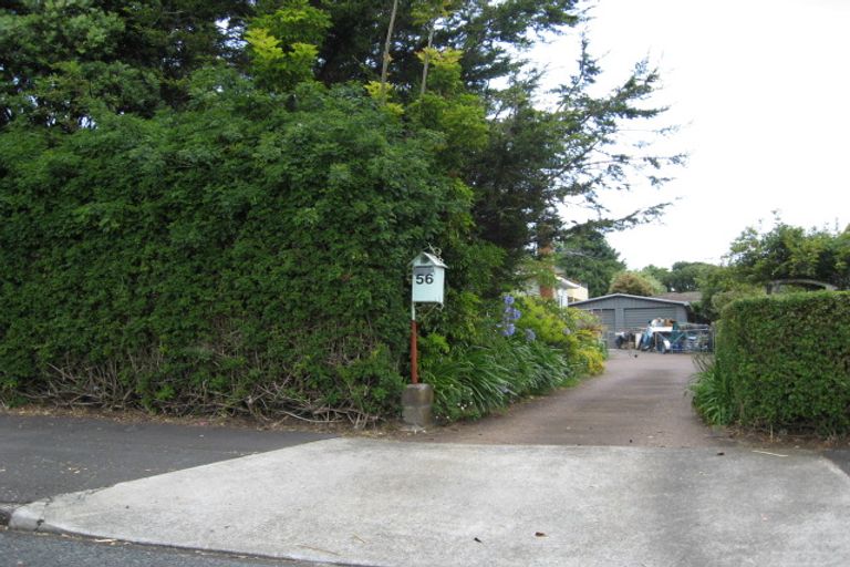 Photo of property in 56 Coronation Road, Mangere Bridge, Auckland, 2022