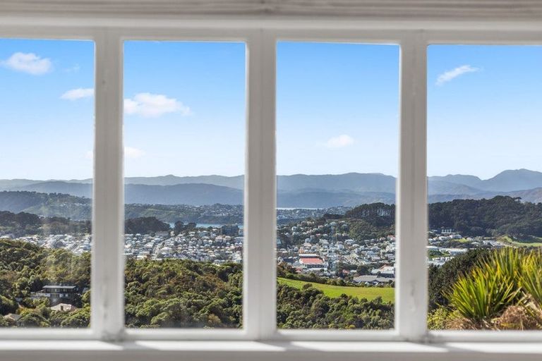 Photo of property in 32 Havelock Street, Mornington, Wellington, 6021