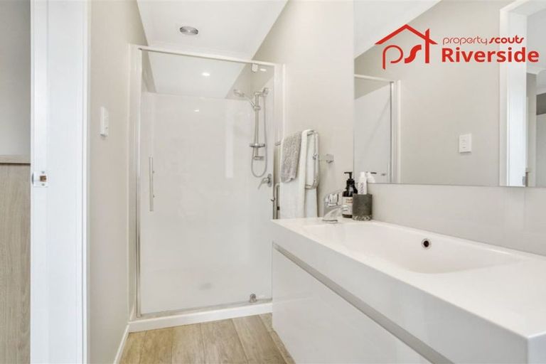 Photo of property in 3/142 Forest Lake Road, Forest Lake, Hamilton, 3200