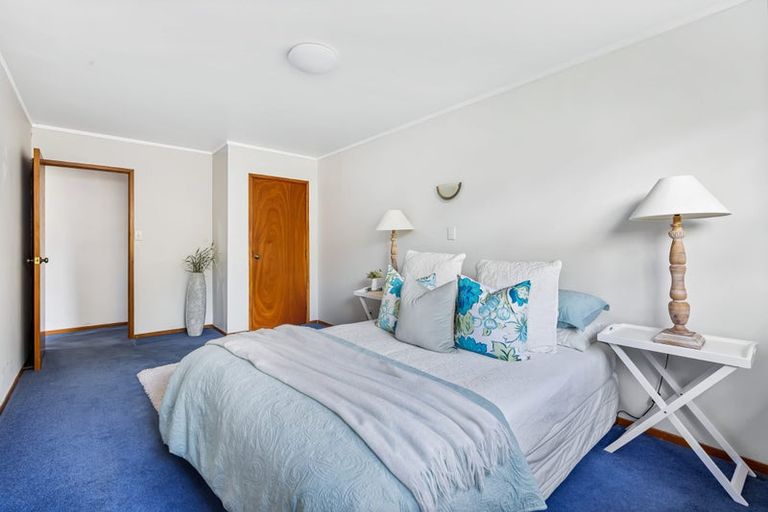 Photo of property in 73b Centreway Road, Orewa, 0931
