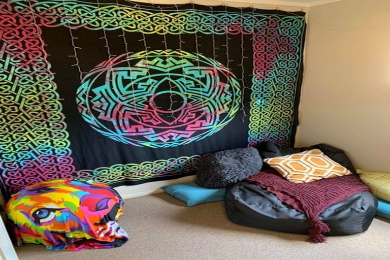 Photo of property in 80 James Cook Drive, Welcome Bay, Tauranga, 3112