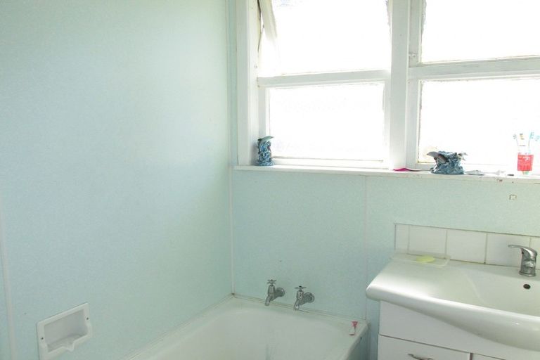 Photo of property in 19 Chamberlain Avenue, Wairoa, 4108