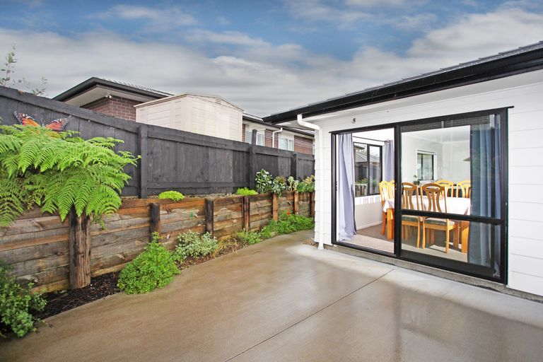 Photo of property in 24 Moira Drive, Tuakau, 2121