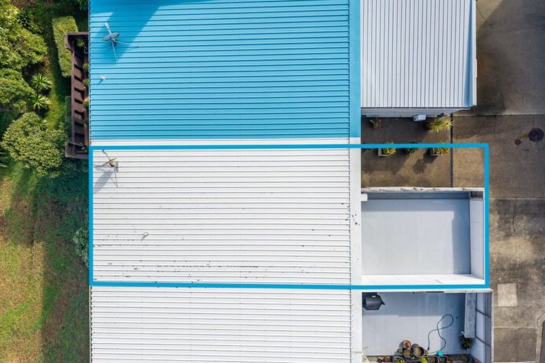 Photo of property in 77 Saddleback Grove, Karori, Wellington, 6012