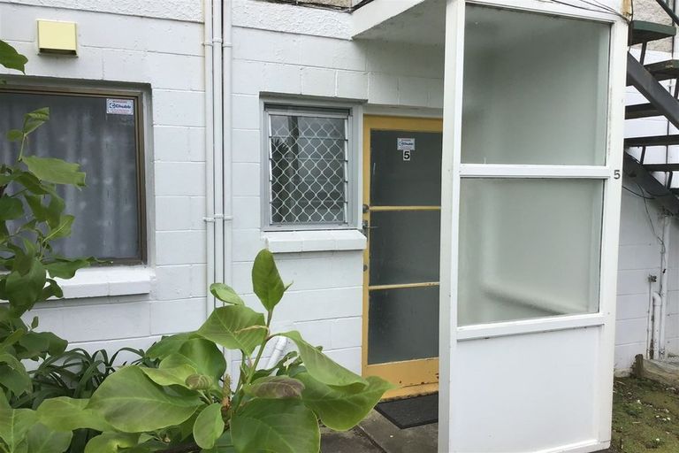 Photo of property in 5/126 Lynwood Road, New Lynn, Auckland, 0600