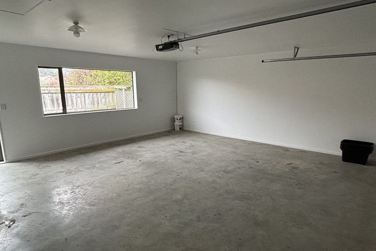 Photo of property in 5 Blythfield Place, Taradale, Napier, 4112