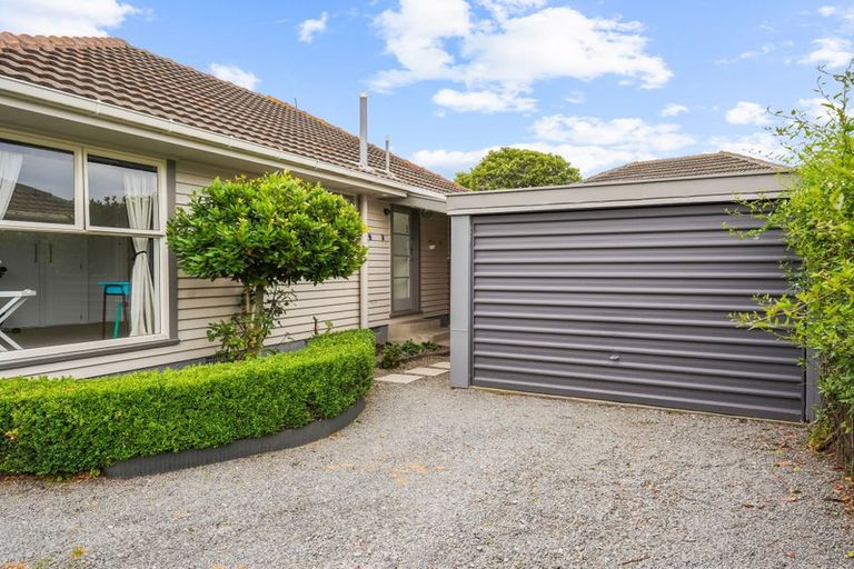 Photo of property in 24 Pembroke Street, Avondale, Christchurch, 8061