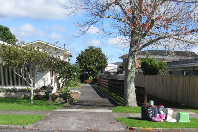Photo of property in 3/23 Hattaway Avenue, Bucklands Beach, Auckland, 2012