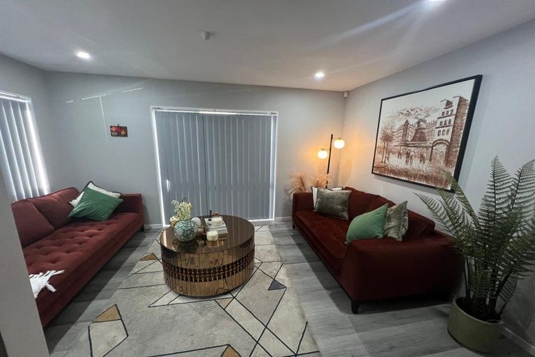 Photo of property in 75 Marendellas Drive, Bucklands Beach, Auckland, 2014