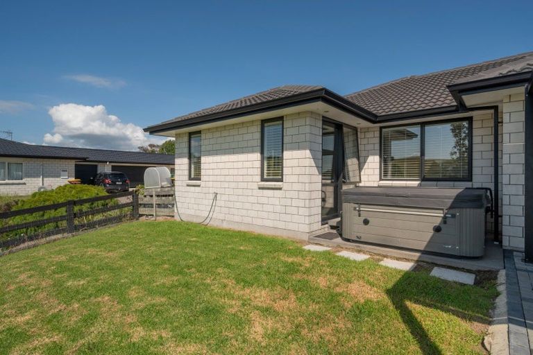 Photo of property in 1 Matariki View, Welcome Bay, Tauranga, 3112