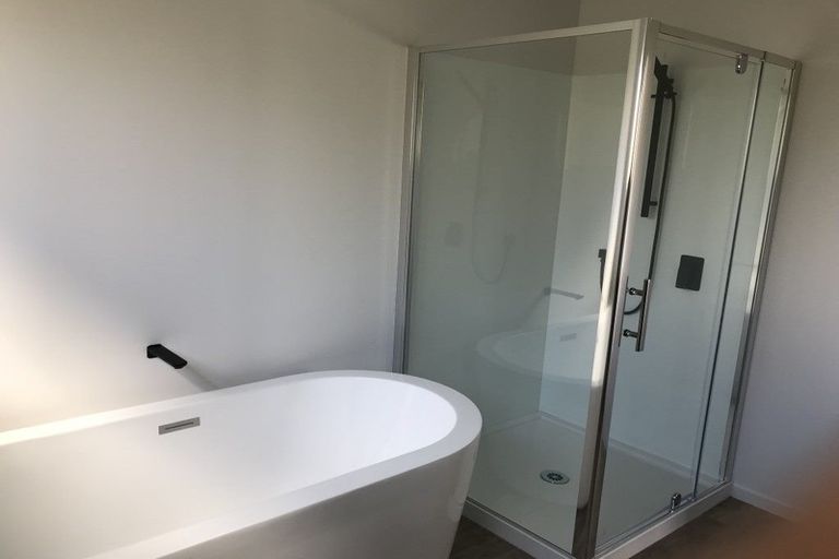 Photo of property in 8 Kahu Close, Wanaka, 9305