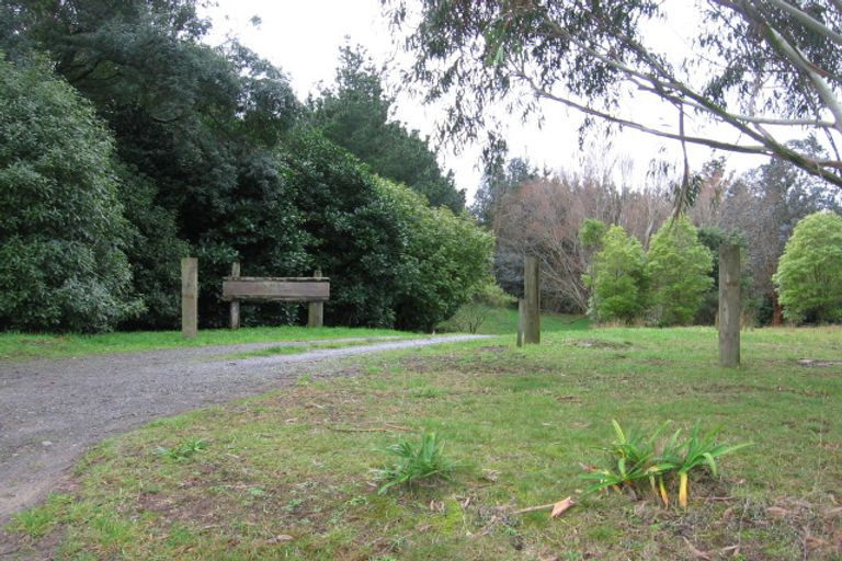 Photo of property in 140 James Line, Kelvin Grove, Palmerston North, 4414