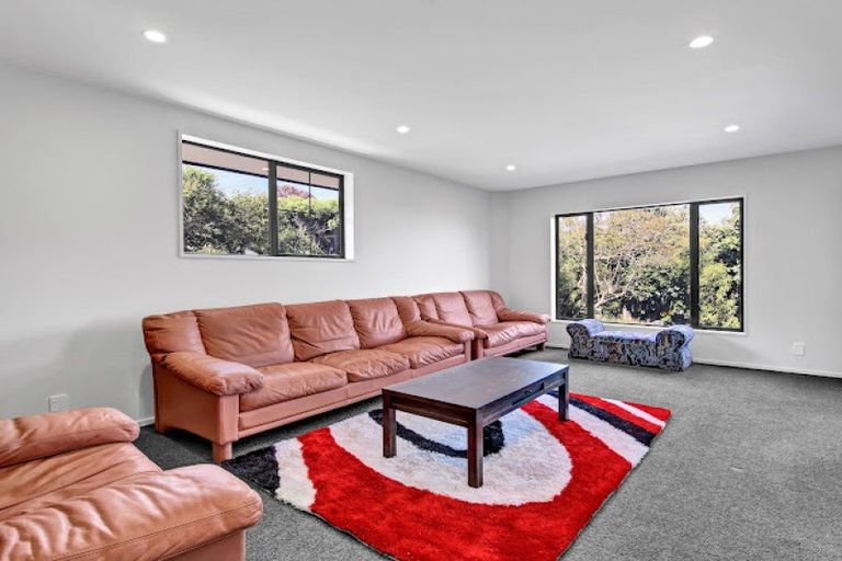 Photo of property in 88 Penruddock Rise, Westmorland, Christchurch, 8025
