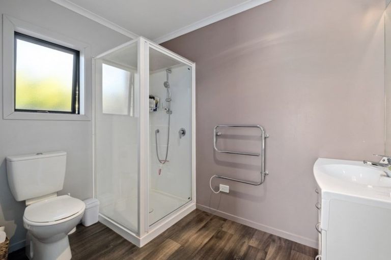 Photo of property in 5 Crabbe Place, Cromwell, 9310