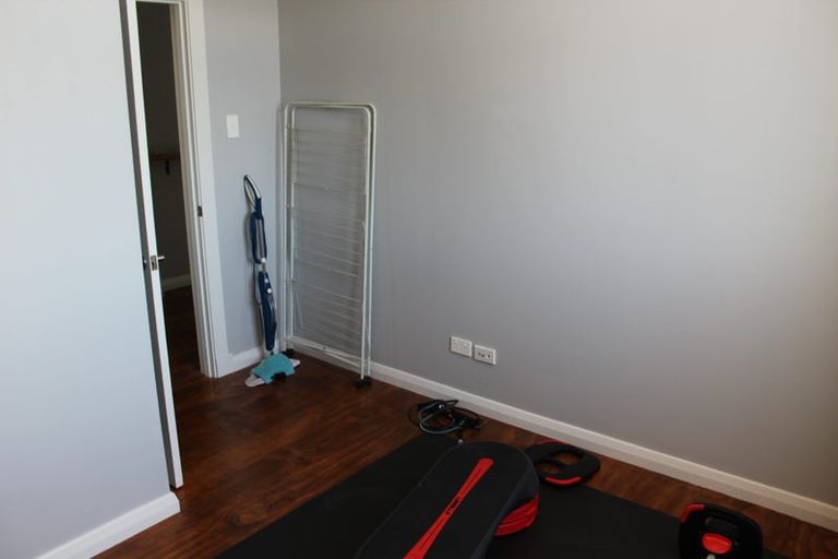 Photo of property in 1 Alfred Street, Caversham, Dunedin, 9012