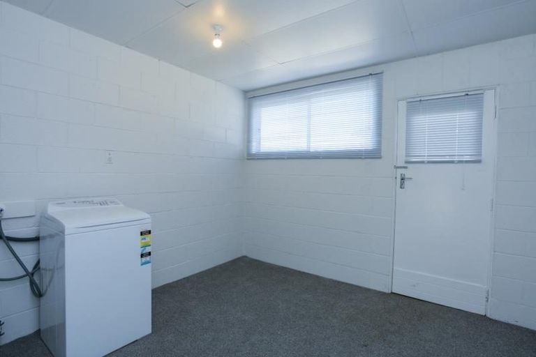 Photo of property in 1/8 Lee Road, Taradale, Napier, 4112