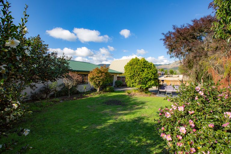 Photo of property in 26 Maple Crescent, Richmond, 7020