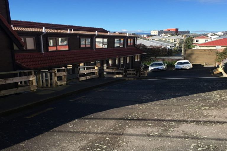 Photo of property in 199u5 Grant Road, Thorndon, Wellington, 6011