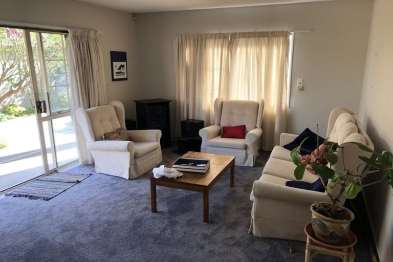 Photo of property in 2/196 England Street, Linwood, Christchurch, 8011