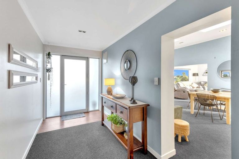 Photo of property in 351 Henwood Road, Hillsborough, New Plymouth, 4372