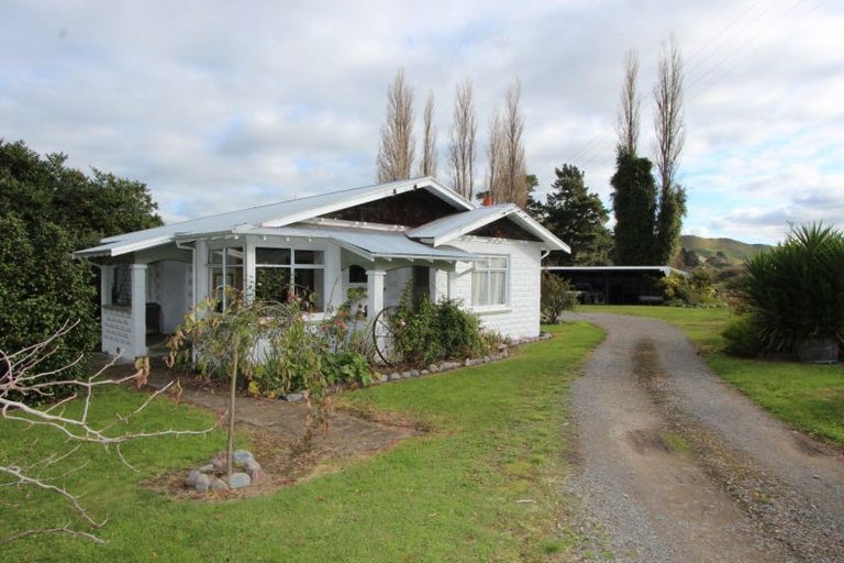 Photo of property in 171 Tikokino Road, Waipawa, 4273
