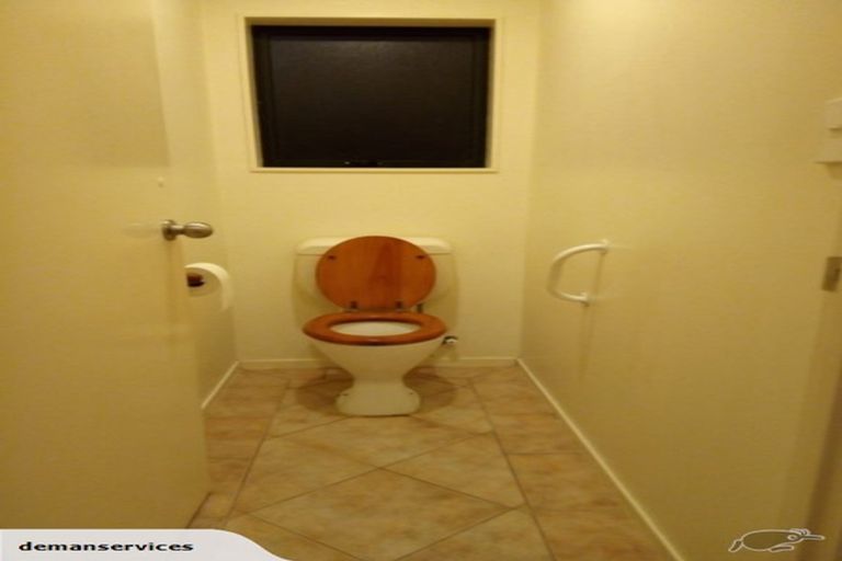 Photo of property in 11 Landon Place, Pukekohe, 2120