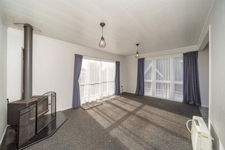 Photo of property in 50a Vogel Street, Hawera, 4610