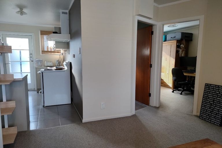 Photo of property in 3/22 Holly Road, St Albans, Christchurch, 8014