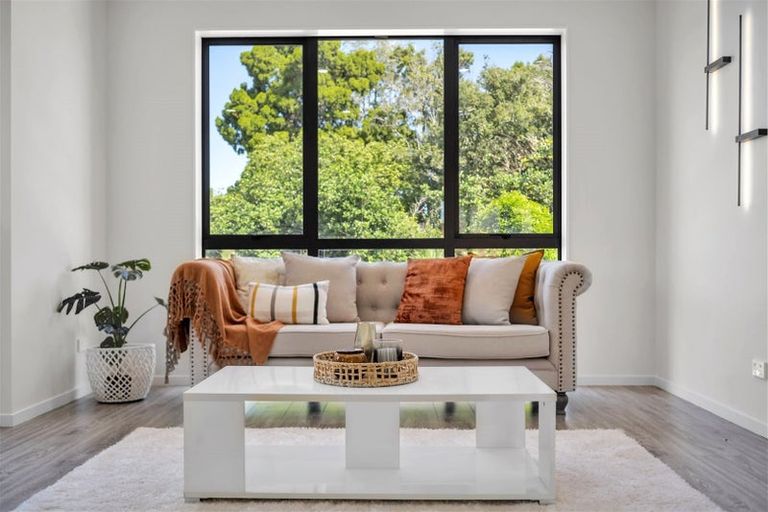 Photo of property in 73 Koromeke Street, Flat Bush, Auckland, 2019