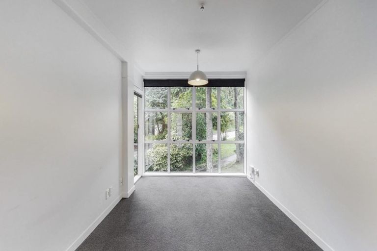 Photo of property in 146 Glenmore Street, Northland, Wellington, 6012