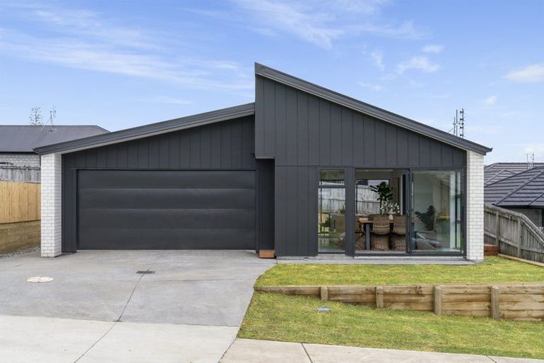 Photo of property in 7 Kayelene Place, Omokoroa, 3114
