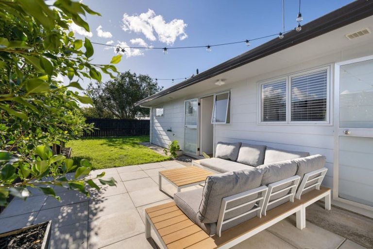 Photo of property in 1/3 Harris Street, Te Puke, 3119