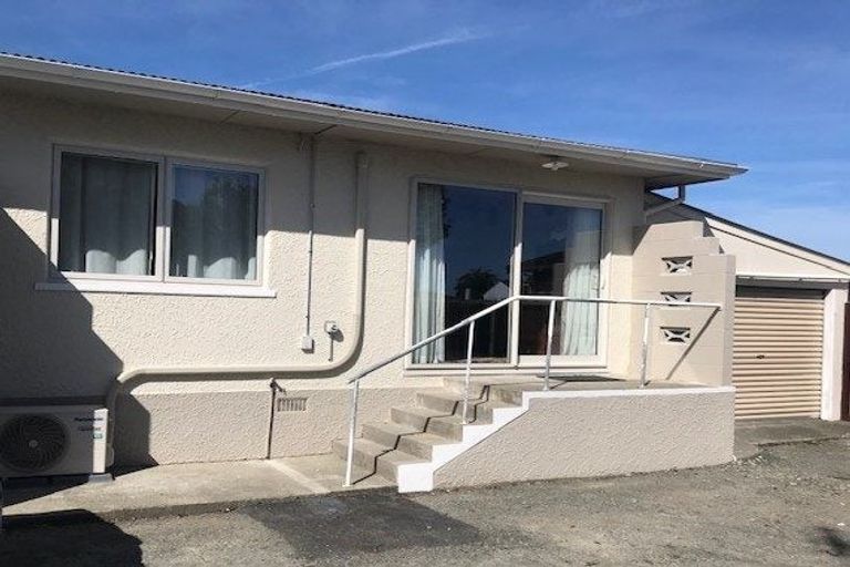 Photo of property in 1/11 Cornwall Place, Stoke, Nelson, 7011