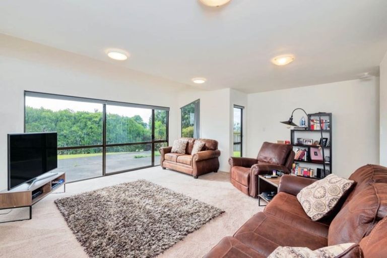 Photo of property in 34 Firth Road, Torbay, Auckland, 0630