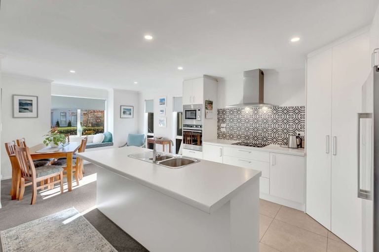 Photo of property in 6 Crossley Avenue, Woodend, 7610