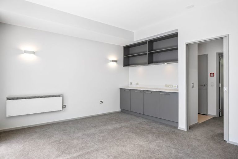 Photo of property in 10/41 Cambridge Terrace, Christchurch Central, Christchurch, 8013