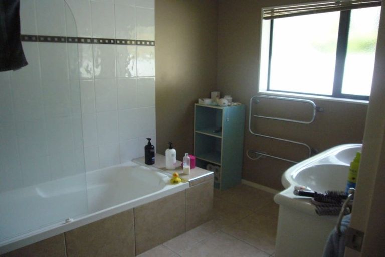 Photo of property in 49 Keepa Close, Papamoa Beach, Papamoa, 3118