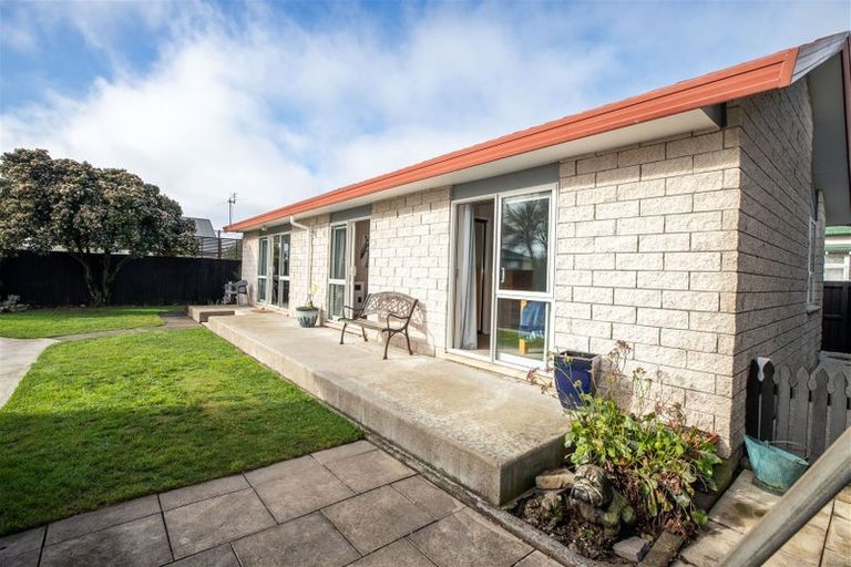Photo of property in 2/7 Kissel Street, Templeton, Christchurch, 8042