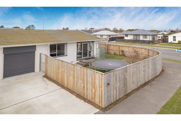 Photo of property in 2 Lamorna Road, Parklands, Christchurch, 8083