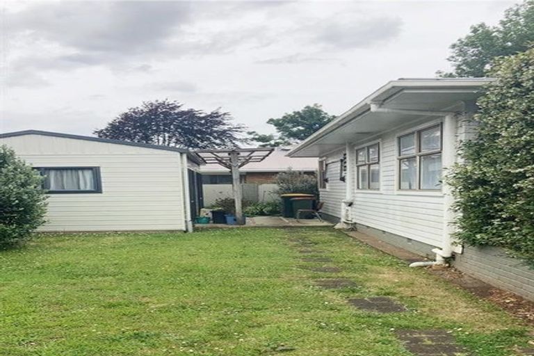 Photo of property in 9 Mahon Place, Papatoetoe, Auckland, 2025