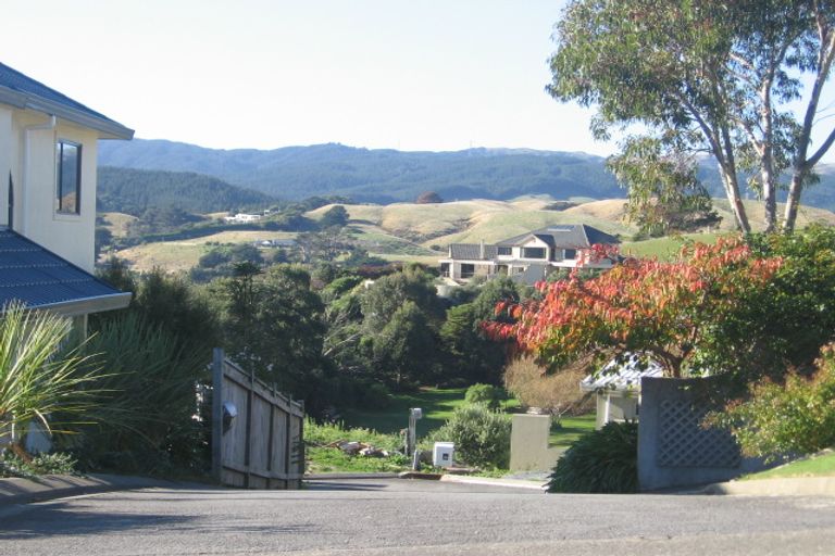 Photo of property in 83 The Masthead, Whitby, Porirua, 5024