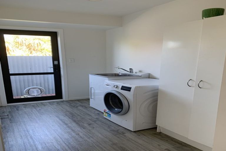 Photo of property in 69 Palmers Road, New Brighton, Christchurch, 8083