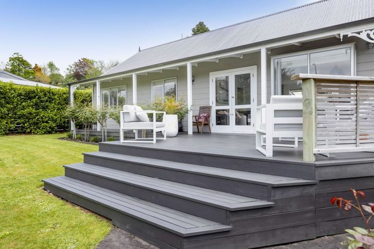 Photo of property in 17 Thames Street, Welbourn, New Plymouth, 4310