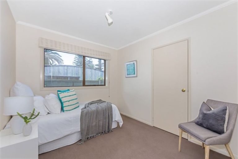 Photo of property in 1 Forest Glen, Orewa, 0931