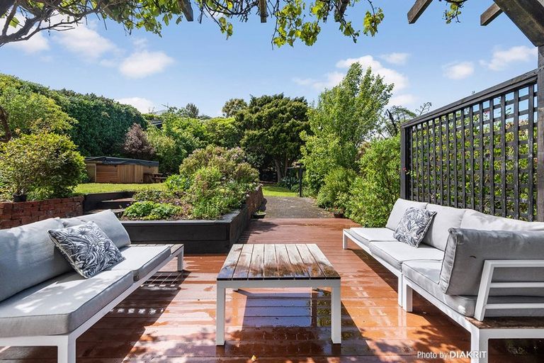 Photo of property in 22 Pembroke Road, Northland, Wellington, 6012